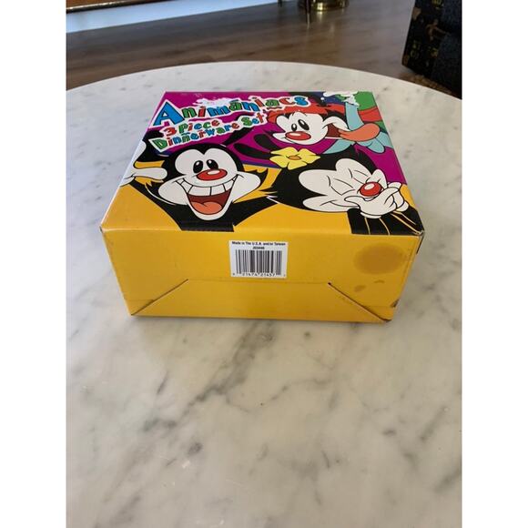 Vintage Animaniacs Kids' Dinnerware Set - Picture 2 of 5